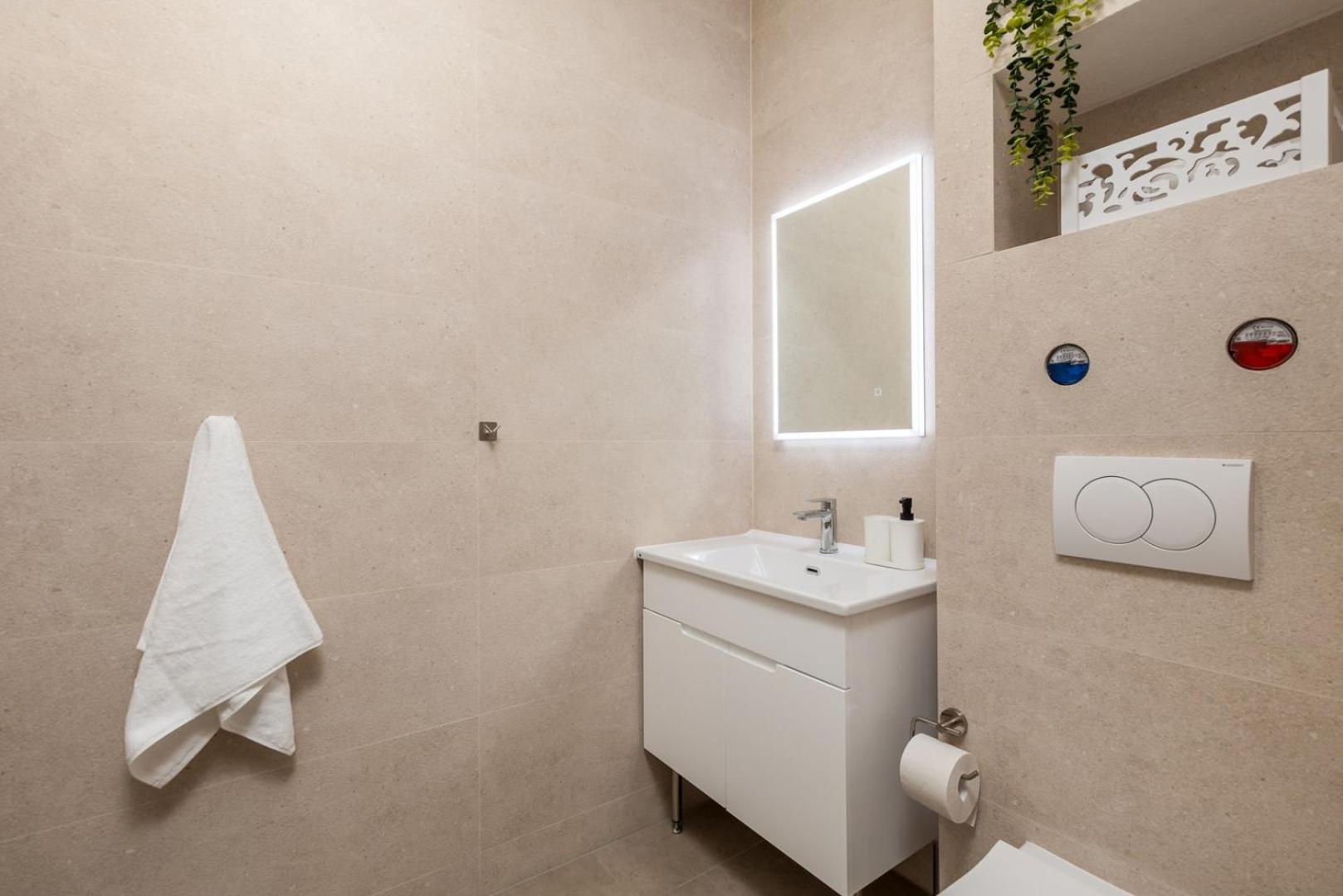 Apartments Jadranka Omišalj Eksteriør bilde