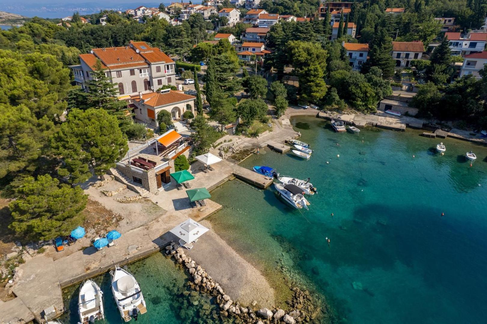Apartments Jadranka Omišalj Eksteriør bilde